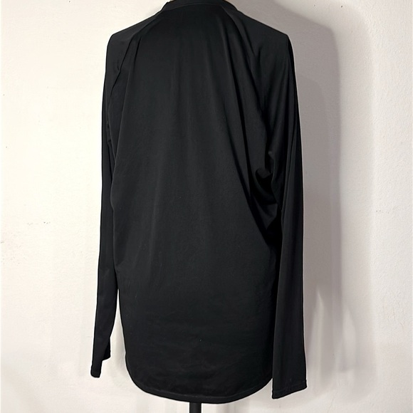 Patagonia L performance base layer capilene Black Long Sleeve Shirt great cond - Picture 4 of 6